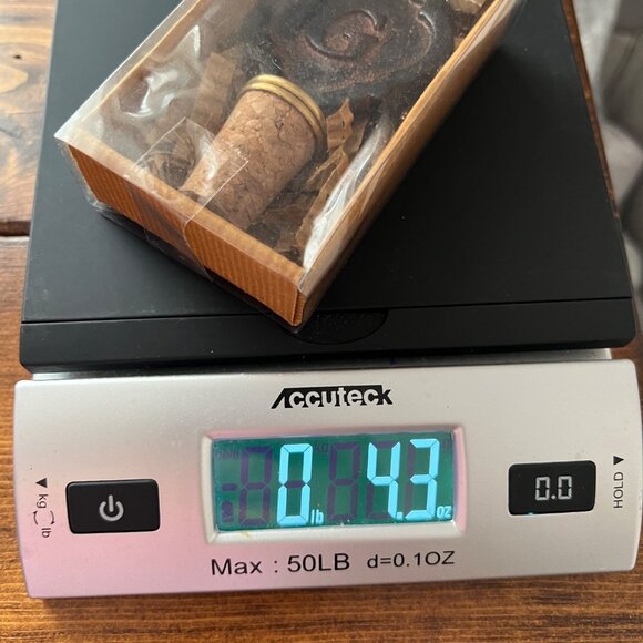 Mud Pie Metal Cast Iron Initial "G" Wine Bottle Stopper NEW - Picture 7 of 7